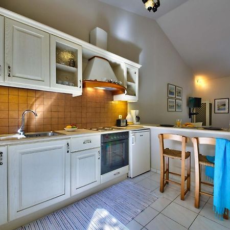 Mill Suites - Loggos Gaios Ngoại thất bức ảnh