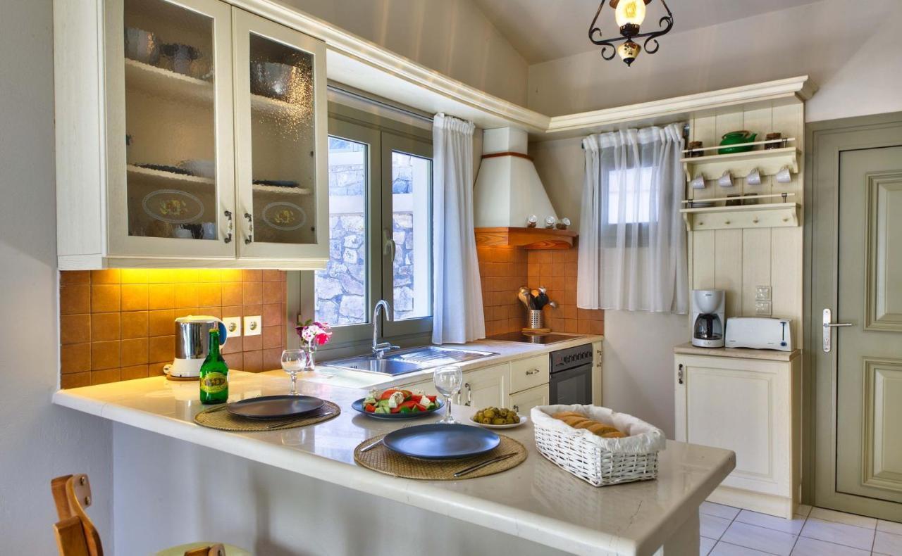 Mill Suites - Loggos Gaios Ngoại thất bức ảnh